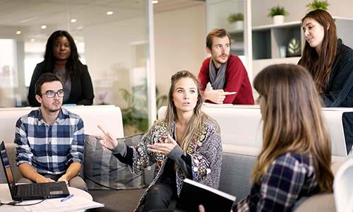 Increase Employee Engagement with These 5 Conversation Skills